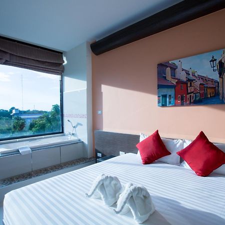 אובון רטצ'תאני The Rich Hotel Ubonratchathani מראה חיצוני תמונה