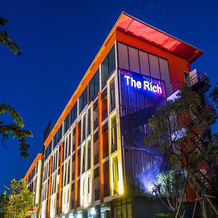 אובון רטצ'תאני The Rich Hotel Ubonratchathani מראה חיצוני תמונה