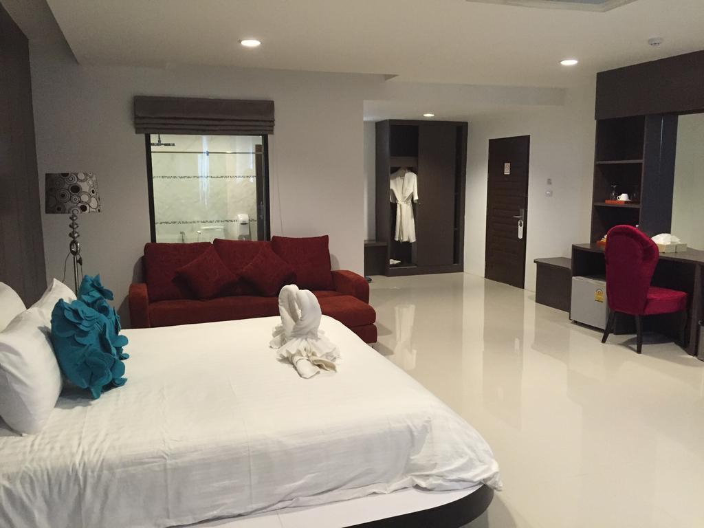 אובון רטצ'תאני The Rich Hotel Ubonratchathani חדר תמונה
