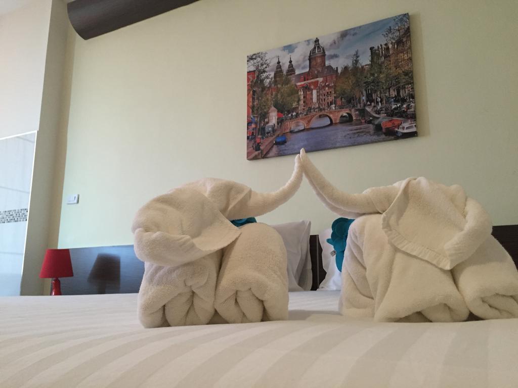 אובון רטצ'תאני The Rich Hotel Ubonratchathani חדר תמונה