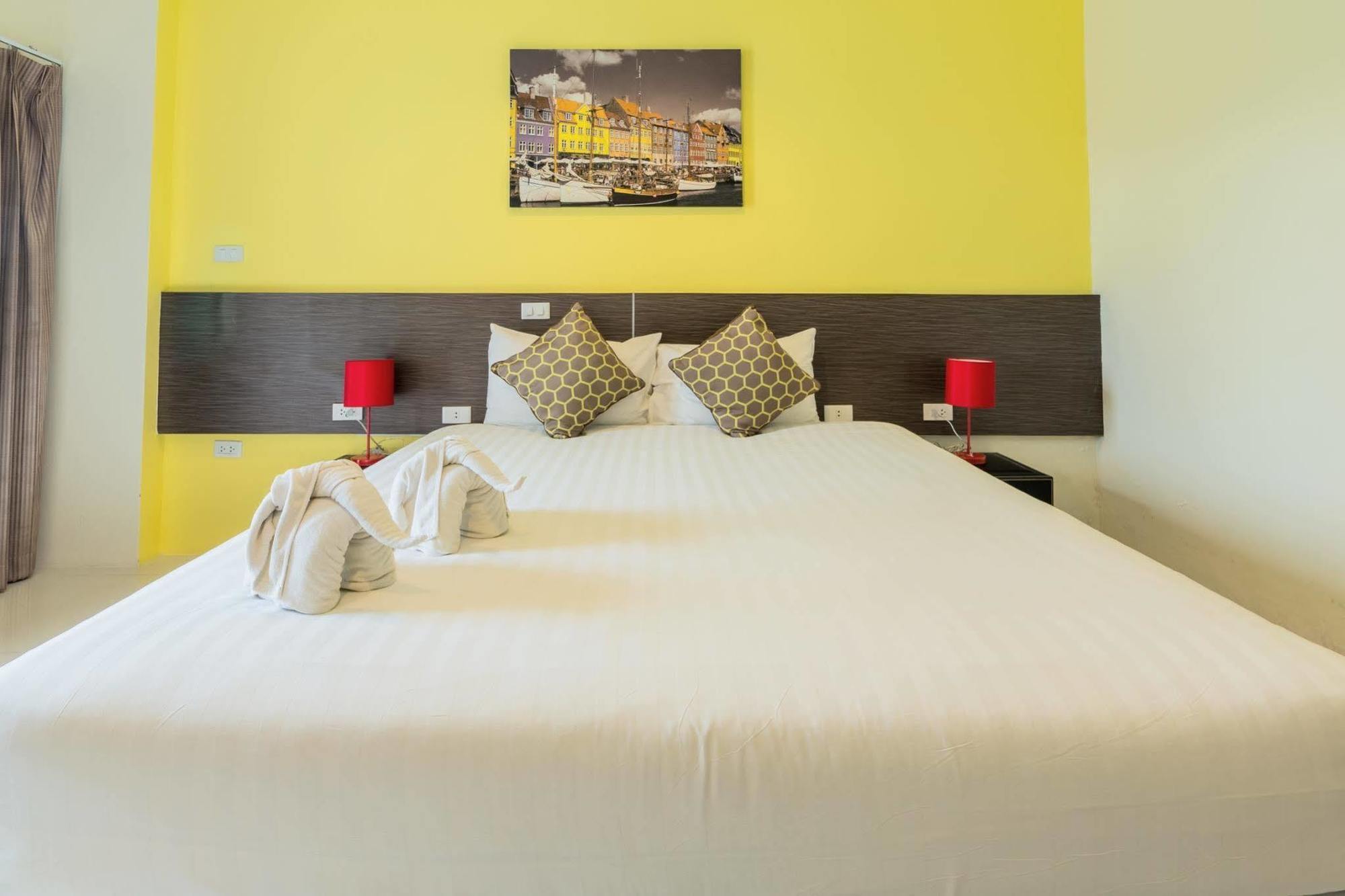 אובון רטצ'תאני The Rich Hotel Ubonratchathani מראה חיצוני תמונה