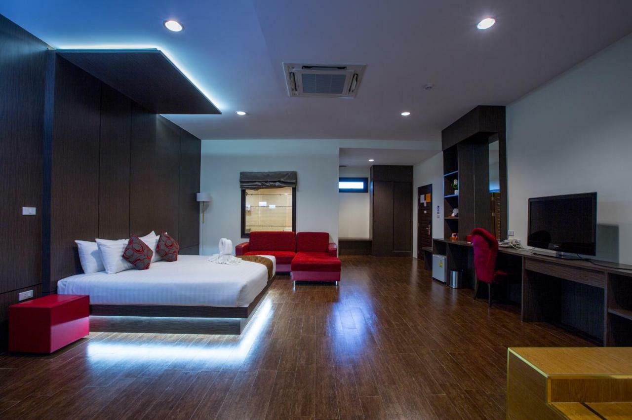 אובון רטצ'תאני The Rich Hotel Ubonratchathani מראה חיצוני תמונה