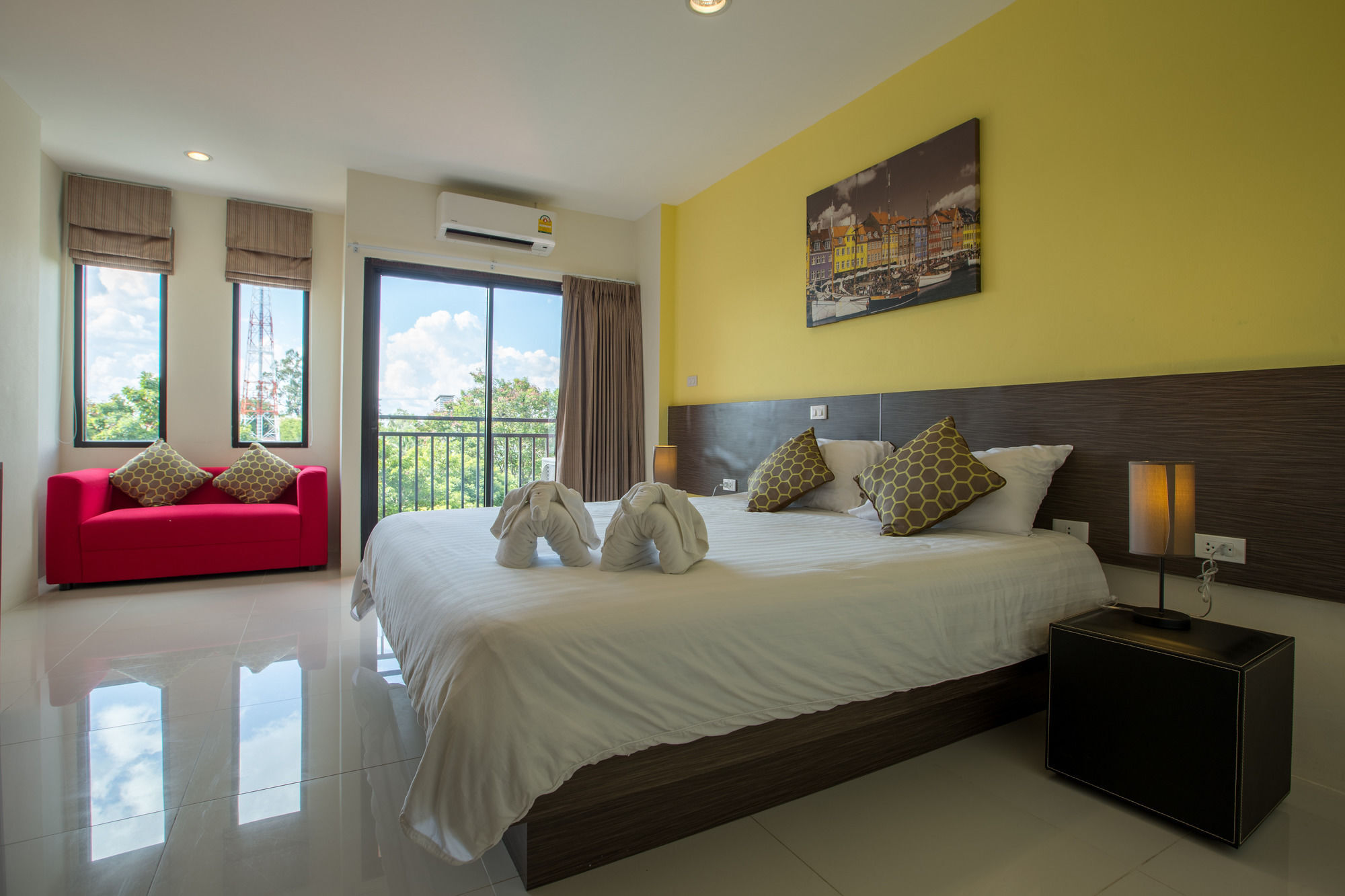 אובון רטצ'תאני The Rich Hotel Ubonratchathani מראה חיצוני תמונה