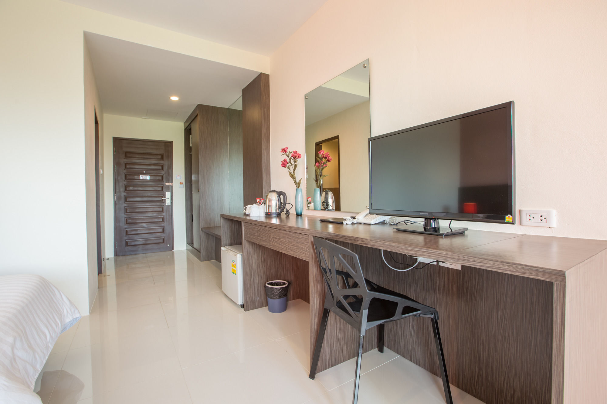 אובון רטצ'תאני The Rich Hotel Ubonratchathani מראה חיצוני תמונה